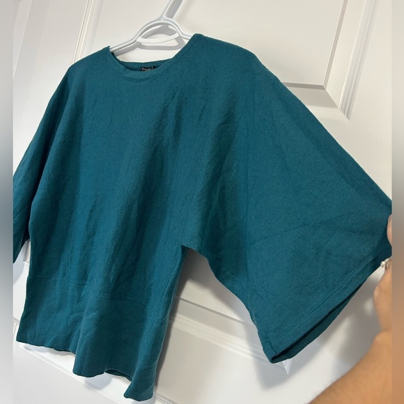 Talbots Merino Wool Teal Flowy Batwing Sleeve Top - Picture 7 of 7